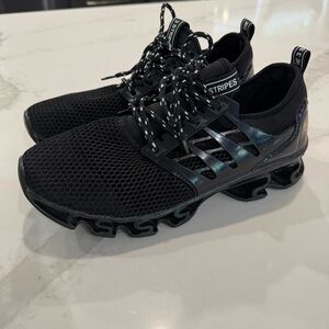 SKDOIUL Athletic Mesh Breathable Running Shoes Mens 7.5 Black Gym Workout Casual